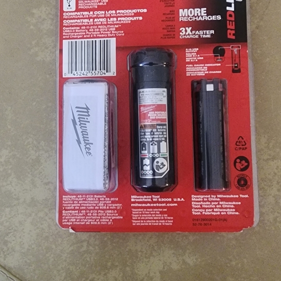 REDLITHIUM USB Charger and portable power source Kit - Picture 2 of 6